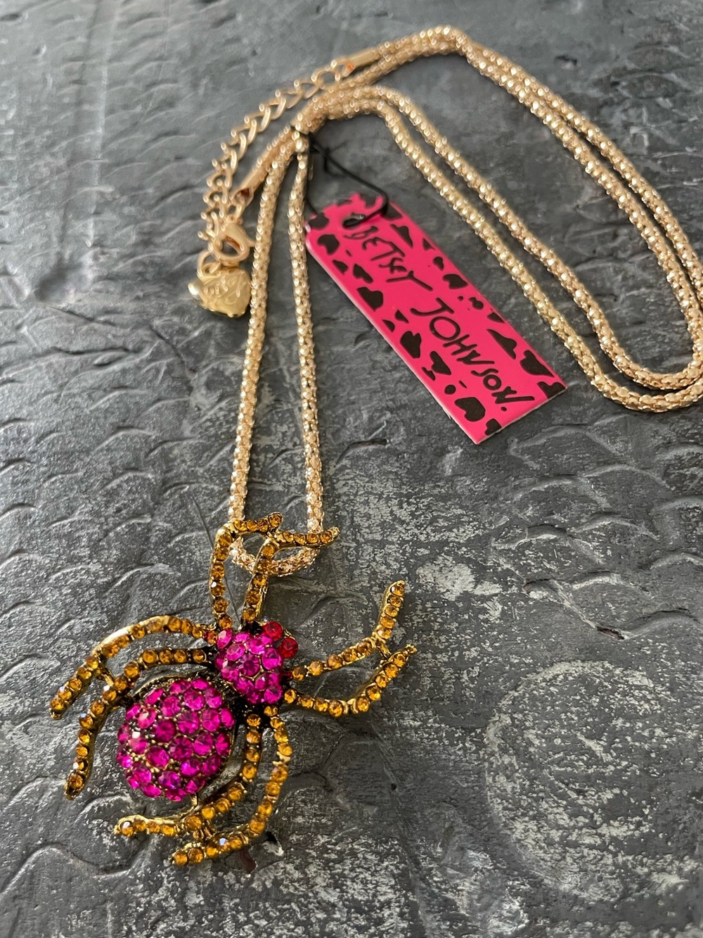Betsey Johnson Hot Pink & Gold Crystal Spider Necklace